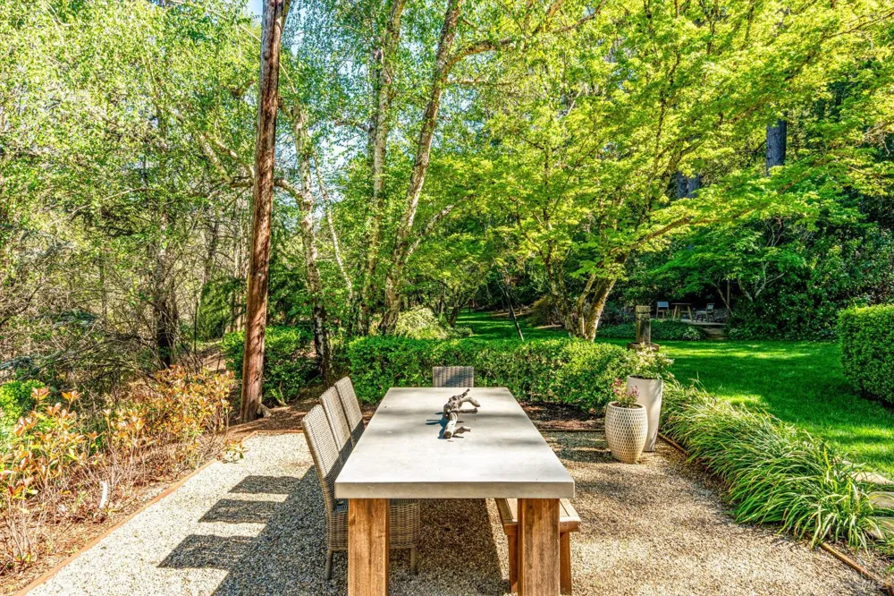 850 Conn Valley Road St. Helena, CA 94574