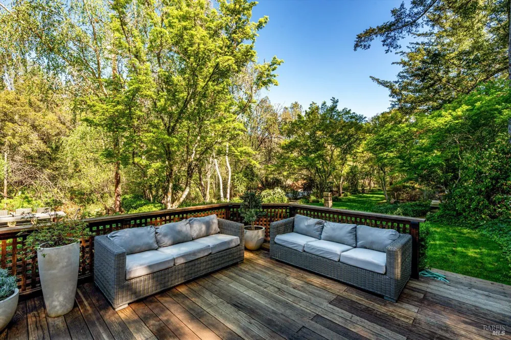 850 Conn Valley Road St. Helena, CA 94574