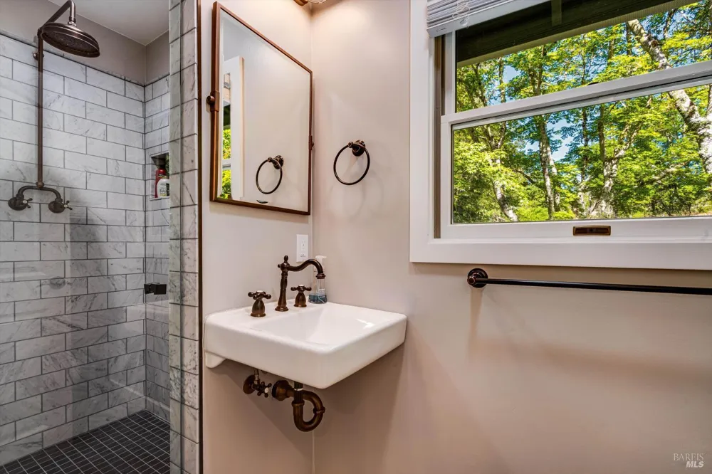 850 Conn Valley Road St. Helena, CA 94574