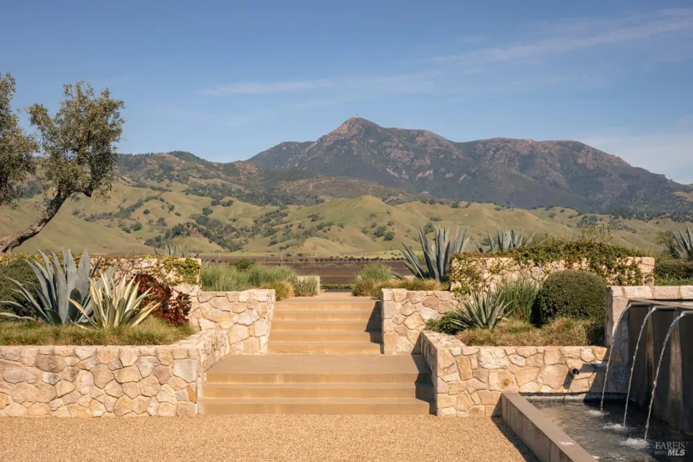 13800 Highway 128 Calistoga, CA 94515