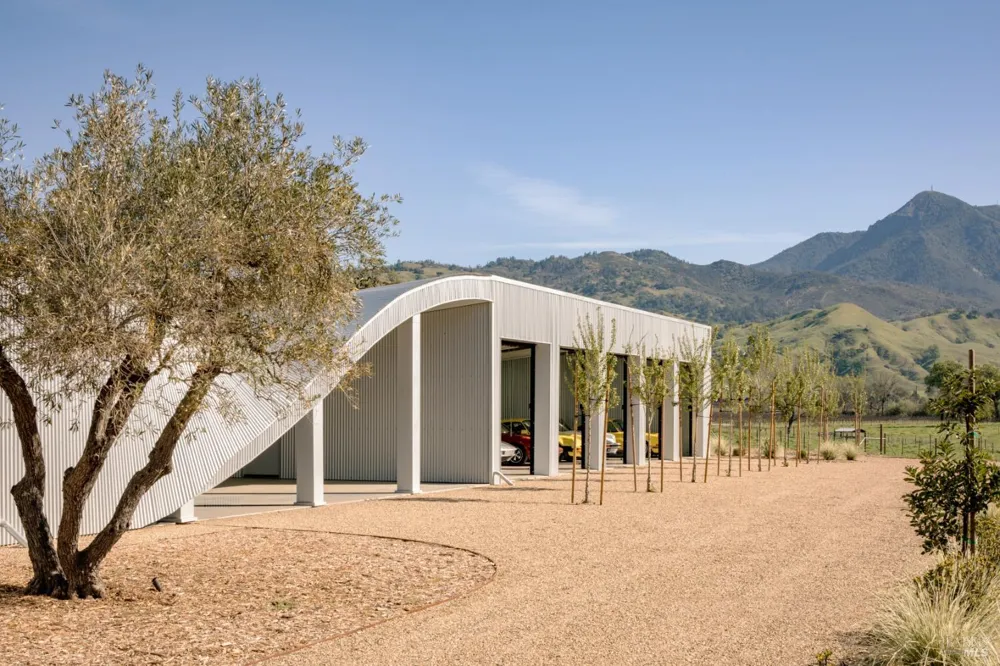 13800 Highway 128 Calistoga, CA 94515