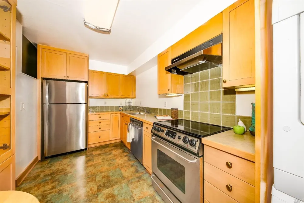18 Janet Way ##160 Tiburon, CA 94920
