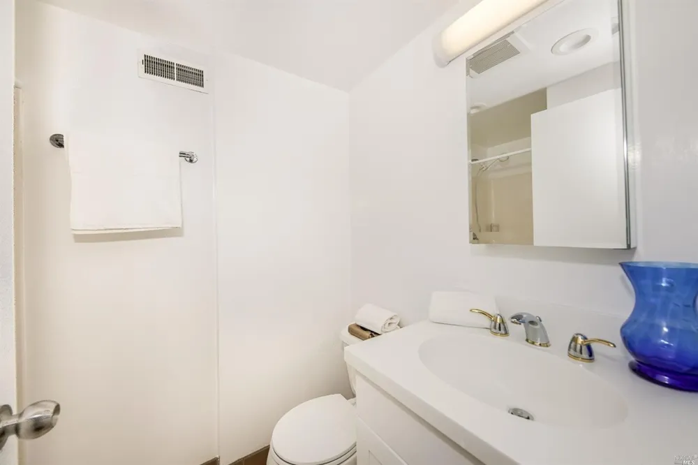 18 Janet Way ##160 Tiburon, CA 94920