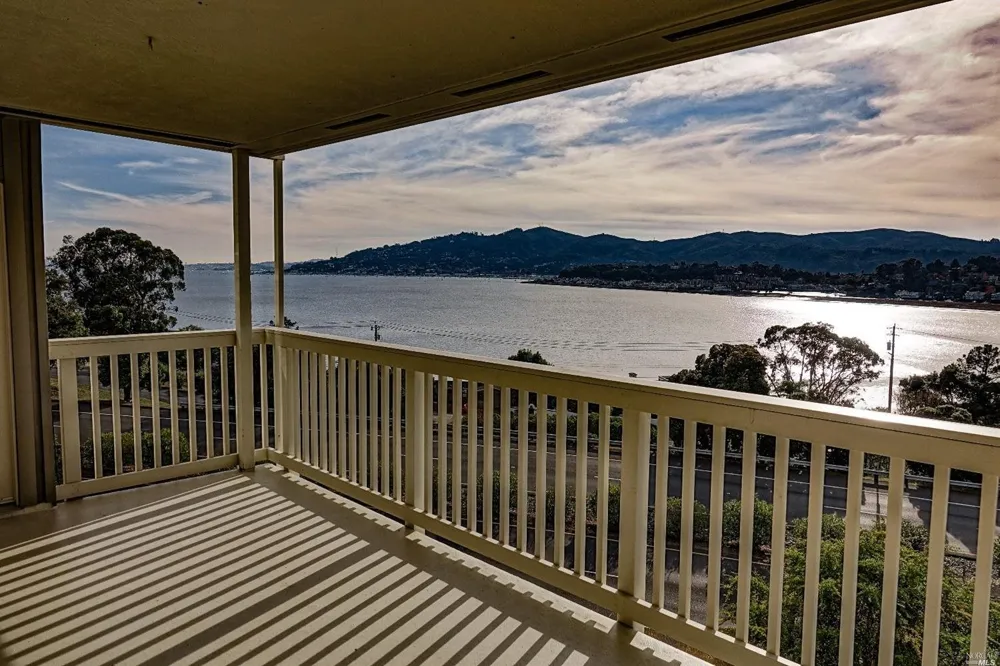 18 Janet Way ##160 Tiburon, CA 94920