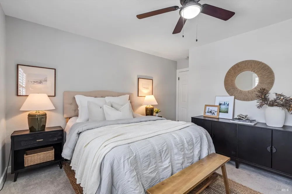 366 Piper Street Healdsburg, CA 95448