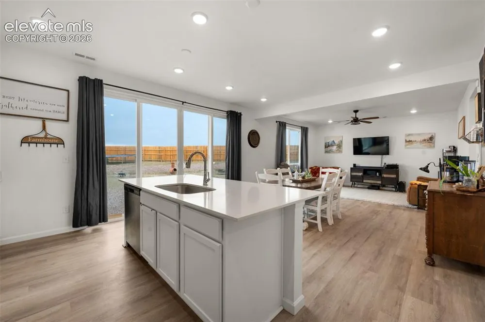 2501 Bella Terra Drive Pueblo, CO 81001