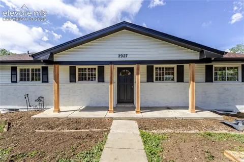 2927 Garden Hill Drive