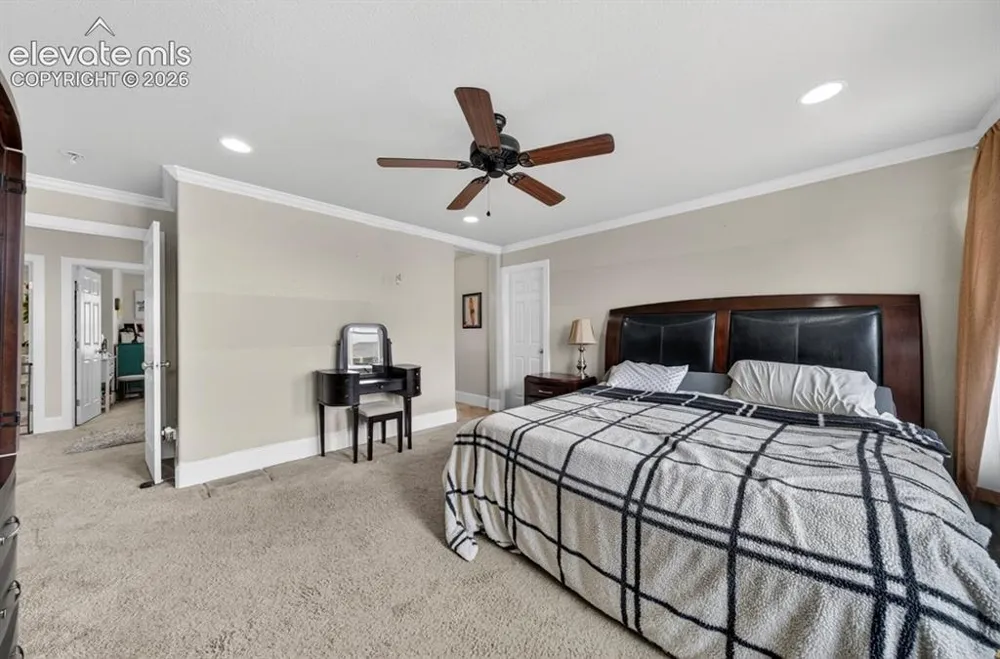 6660 Big Leaf Lane Colorado Springs, CO 80927