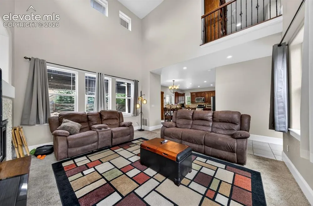 6660 Big Leaf Lane Colorado Springs, CO 80927