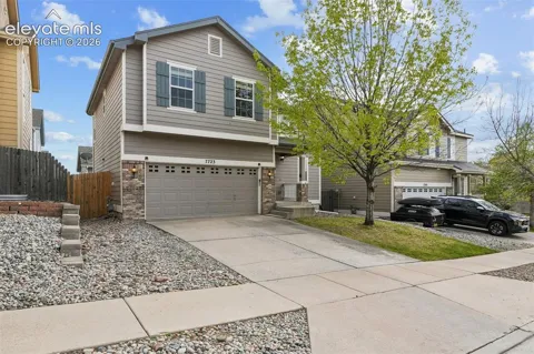 7723 Autumn Leaf Way