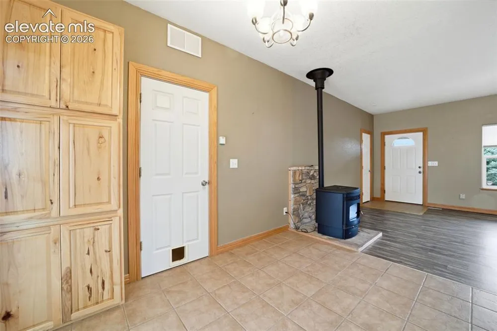 1008 E Kirkwood Drive Pueblo, CO 81007