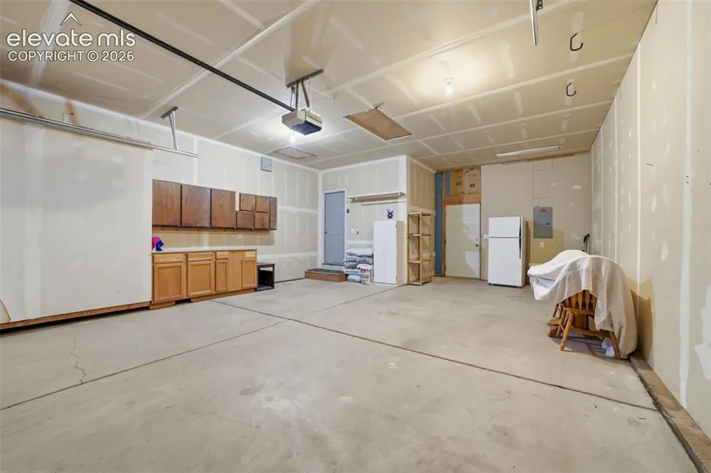 1008 E Kirkwood Drive Pueblo, CO 81007