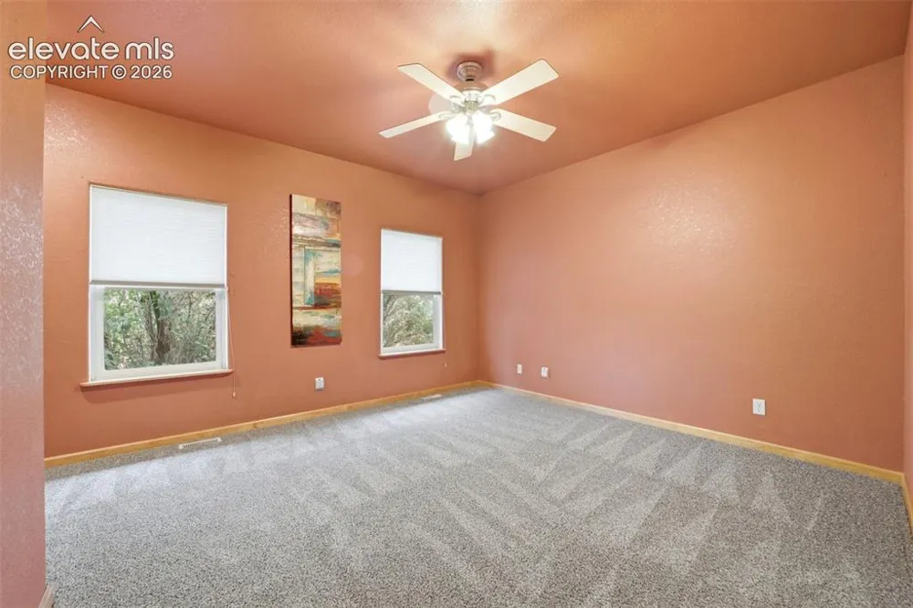 1008 E Kirkwood Drive Pueblo, CO 81007
