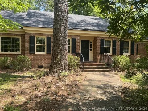 10 Trinity Drive