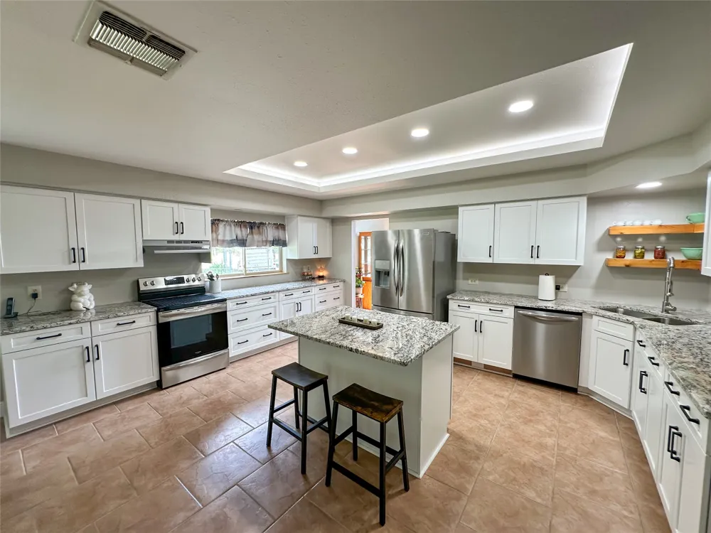 380 Woodlands Drive Bastrop, TX 78602