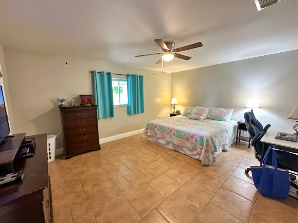 380 Woodlands Drive Bastrop, TX 78602