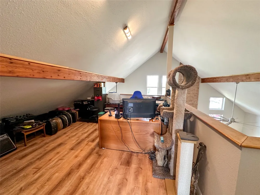 380 Woodlands Drive Bastrop, TX 78602
