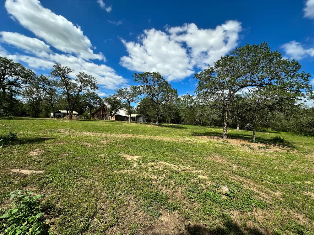 380 Woodlands Drive Bastrop, TX 78602