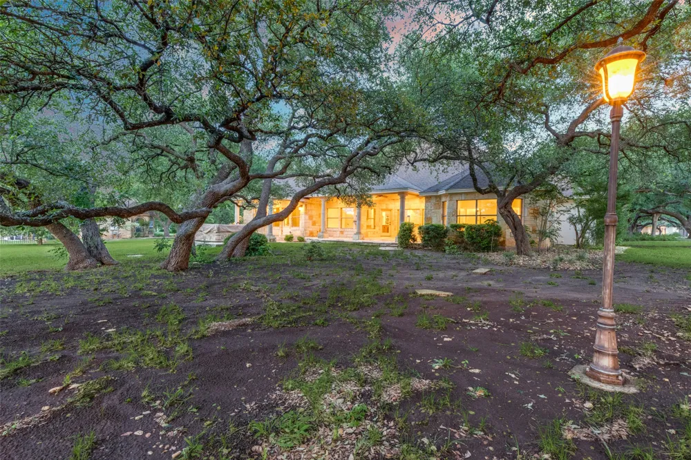 101 Copper Leaf Court Georgetown, TX 78633