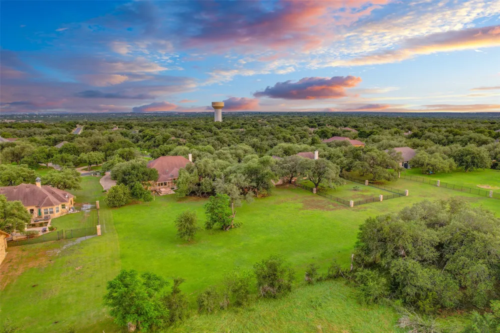 101 Copper Leaf Court Georgetown, TX 78633
