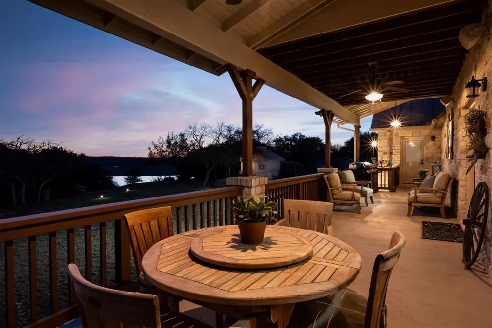 5255 Lookout Ridge Drive Marble Falls, TX 78654
