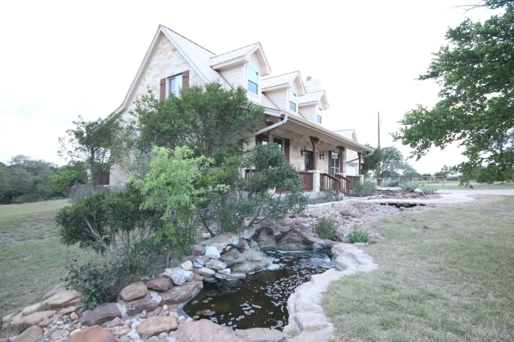 5255 Lookout Ridge Drive Marble Falls, TX 78654