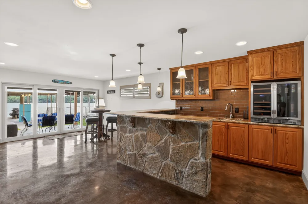 1002 Scenic Loop Kingsland, TX 78639