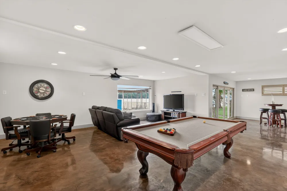 1002 Scenic Loop Kingsland, TX 78639