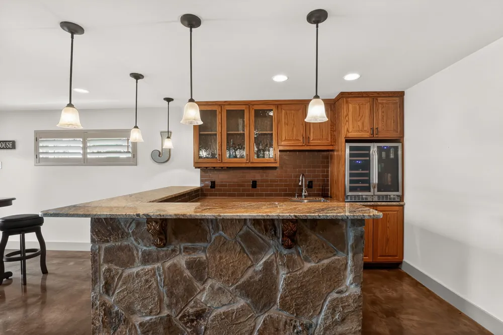 1002 Scenic Loop Kingsland, TX 78639