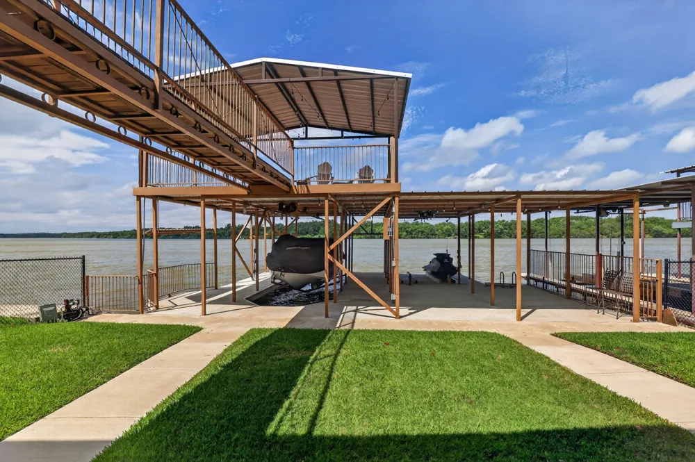 1002 Scenic Loop Kingsland, TX 78639