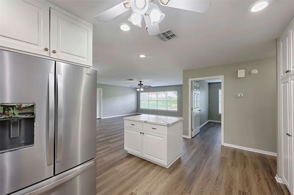 3545 E I 10 Frontage Road Schulenburg, TX 78956