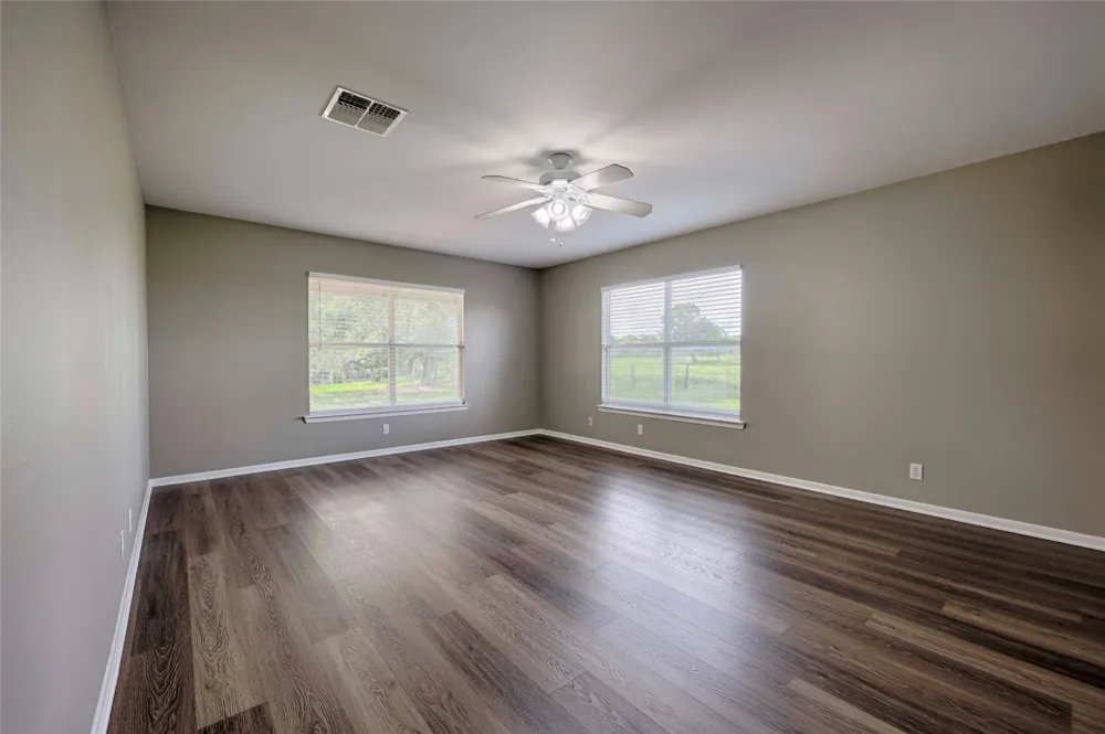 3545 E I 10 Frontage Road Schulenburg, TX 78956