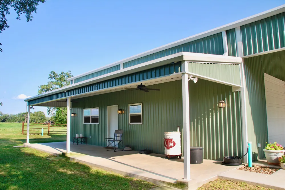 3545 E I 10 Frontage Road Schulenburg, TX 78956