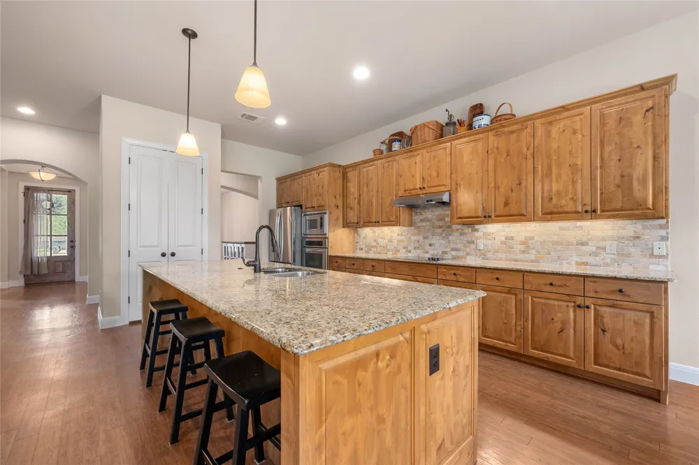 216 Independence Drive Georgetown, TX 78633