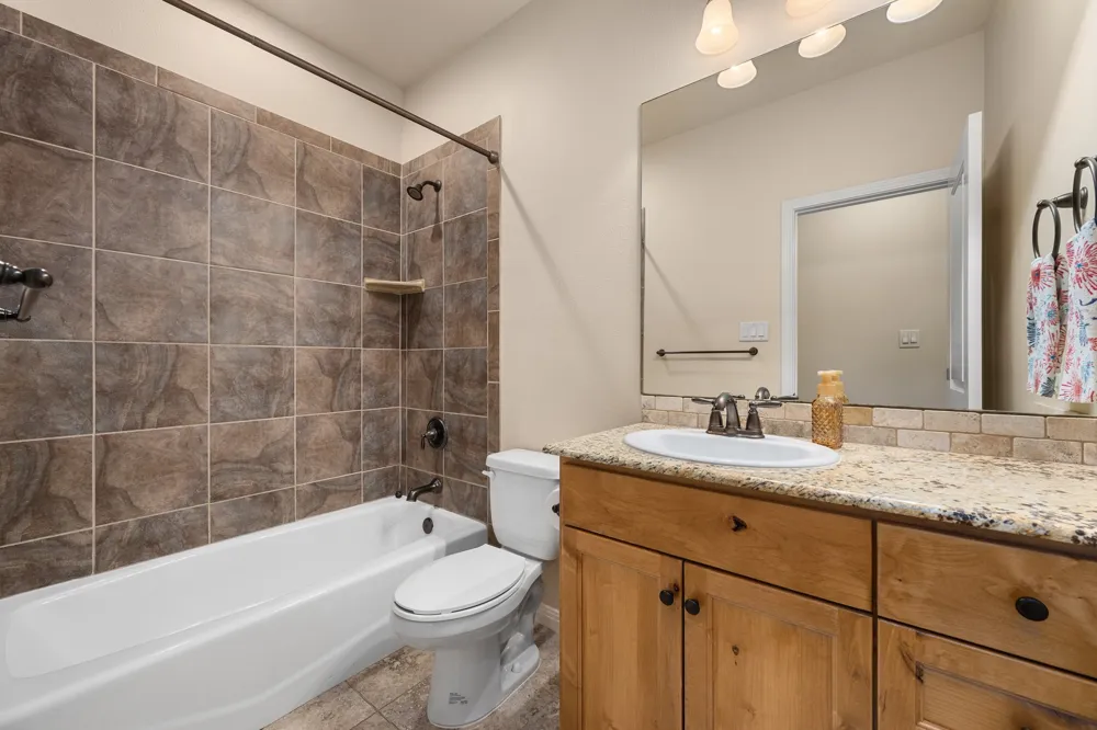 216 Independence Drive Georgetown, TX 78633