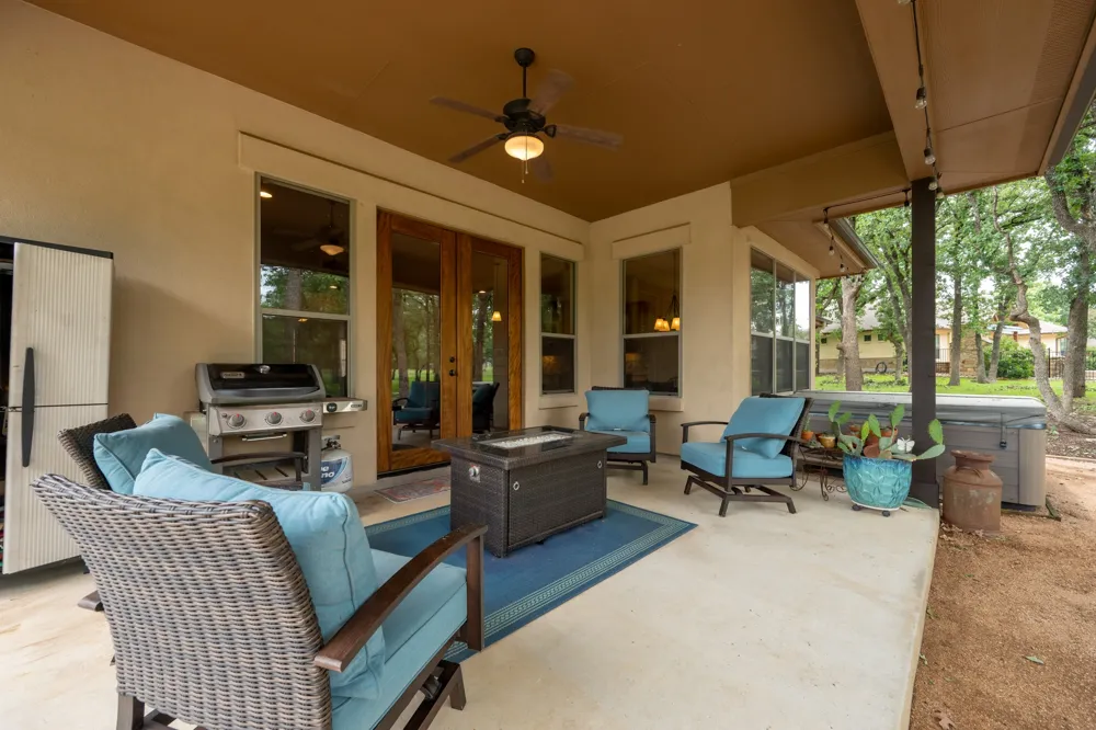 216 Independence Drive Georgetown, TX 78633
