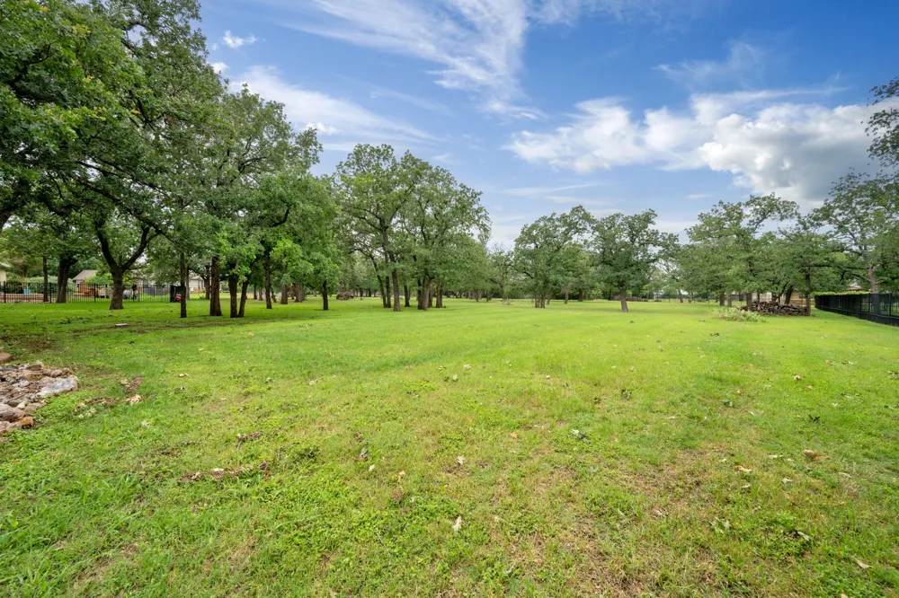 216 Independence Drive Georgetown, TX 78633