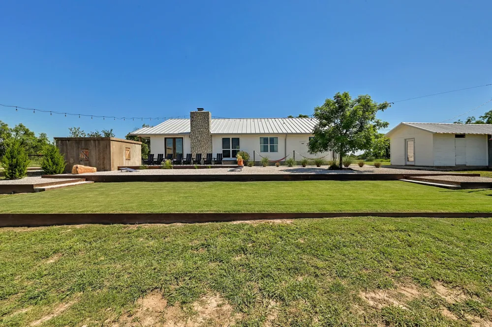 19811 W Ranch Road 152 Road Llano, TX 78643