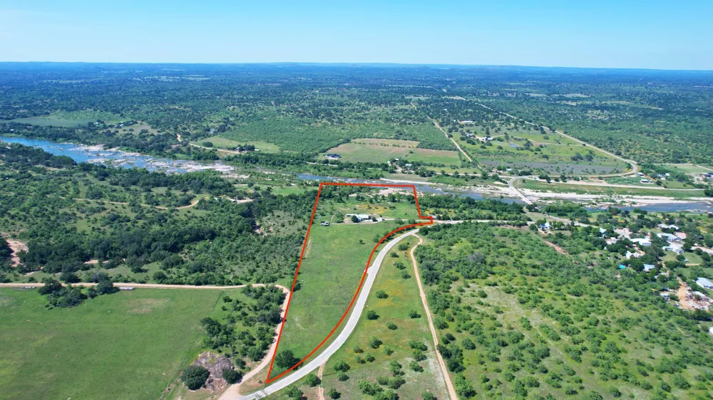 19811 W Ranch Road 152 Road Llano, TX 78643