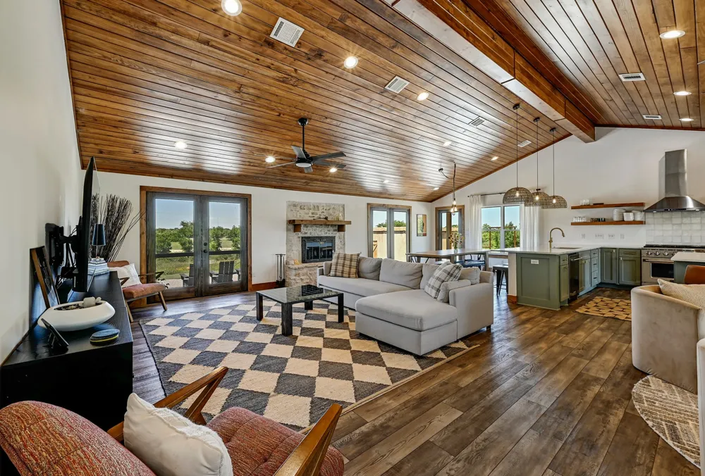19811 W Ranch Road 152 Road Llano, TX 78643