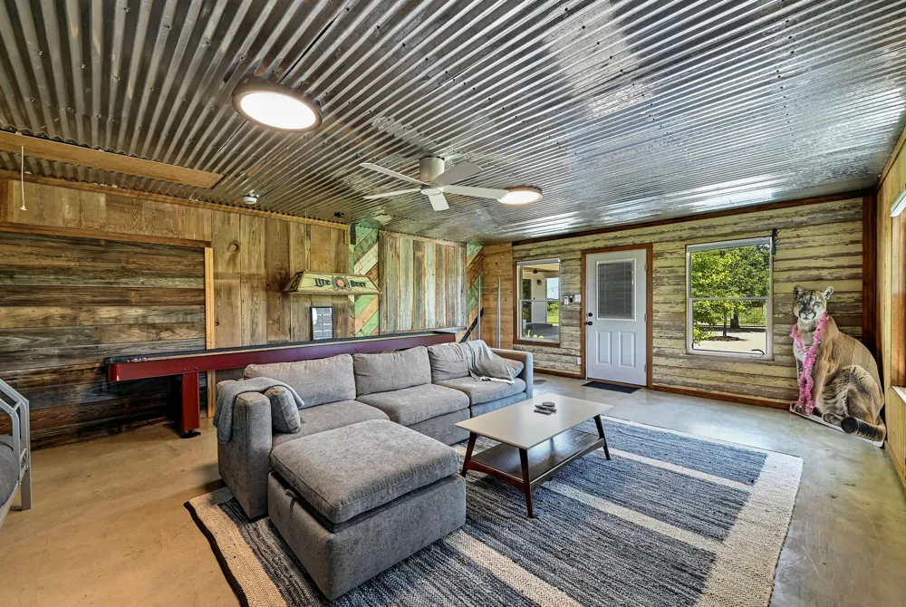 19811 W Ranch Road 152 Road Llano, TX 78643