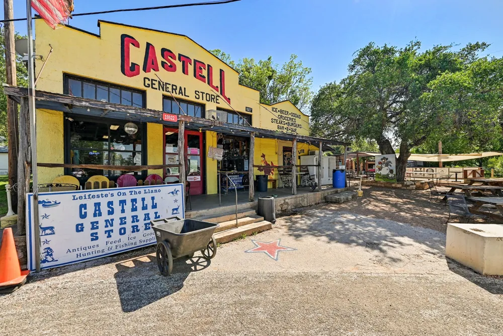 19811 W Ranch Road 152 Road Llano, TX 78643