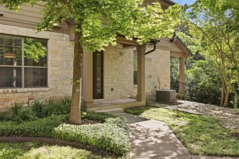 1310 W Parmer Lane #7B