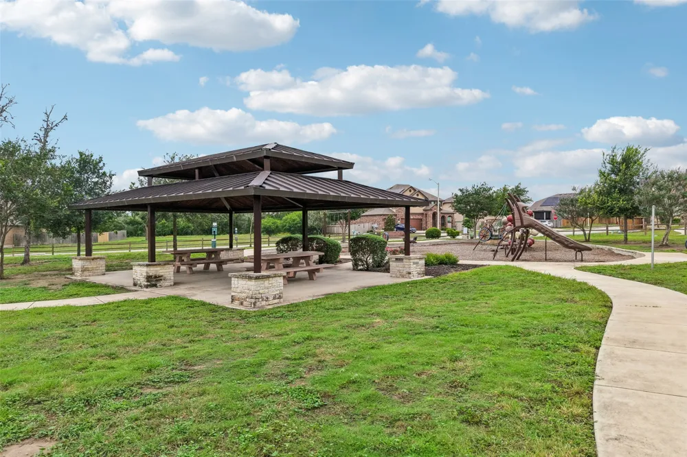 305 Kat Garnet Drive Kyle, TX 78640