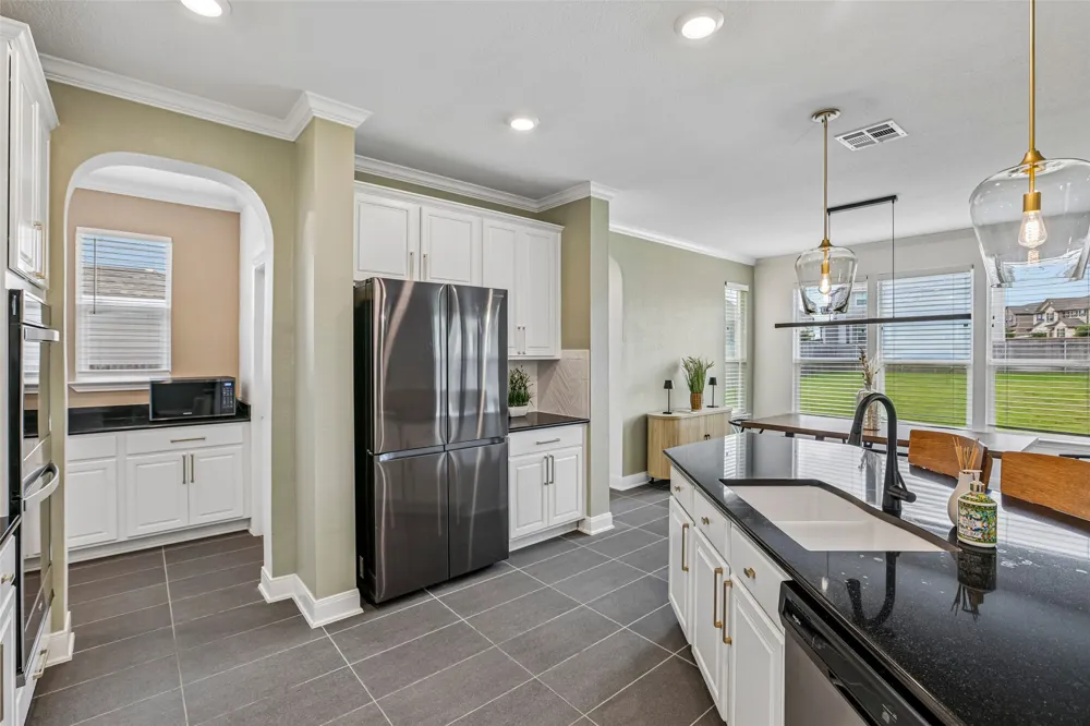 305 Kat Garnet Drive Kyle, TX 78640