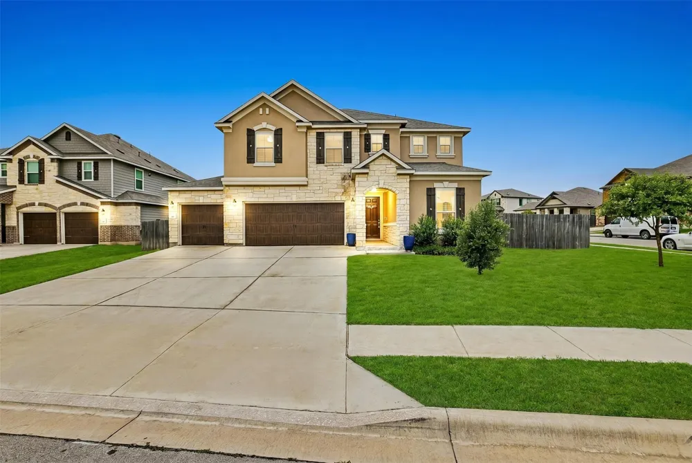 305 Kat Garnet Drive Kyle, TX 78640