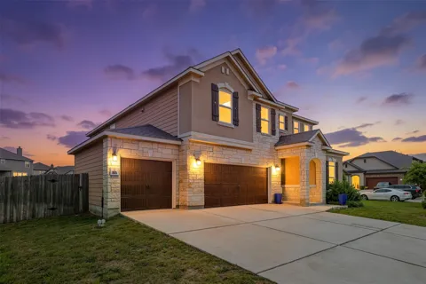305 Kat Garnet Drive