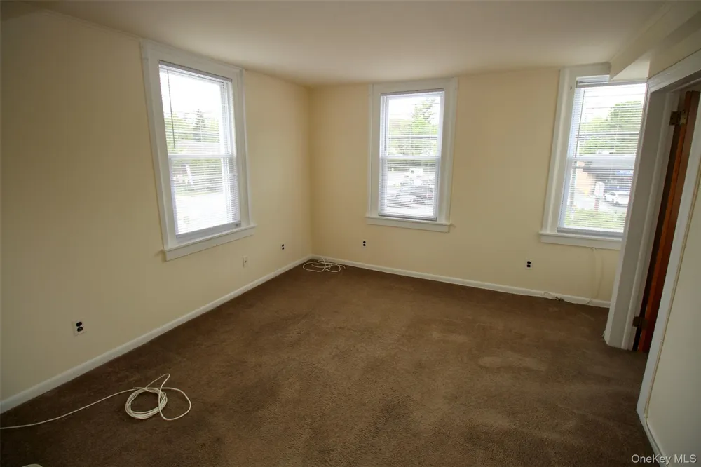 58 Orange Turnpike Sloatsburg, NY 10974