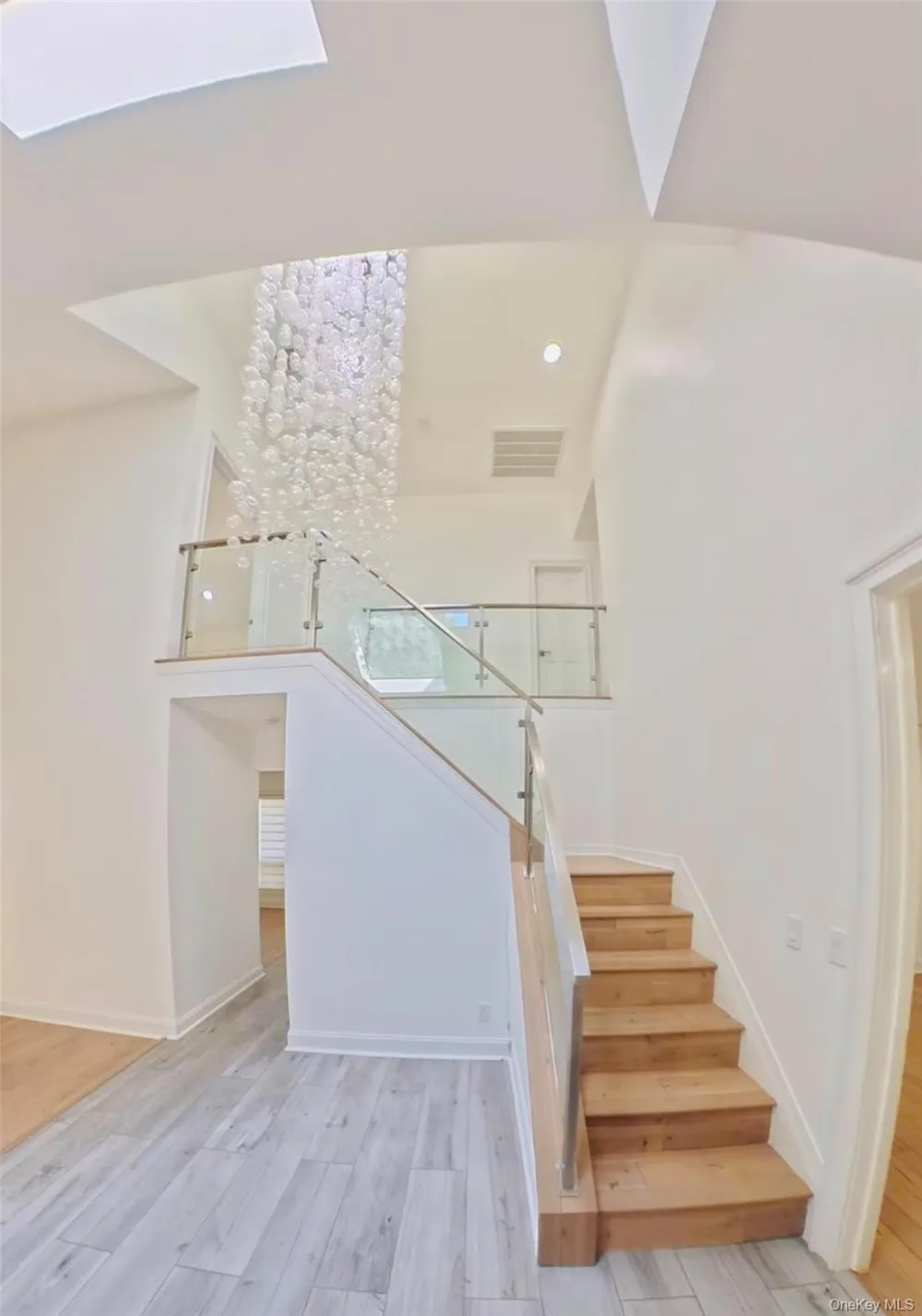 44 Warner Road Huntington, NY 11743