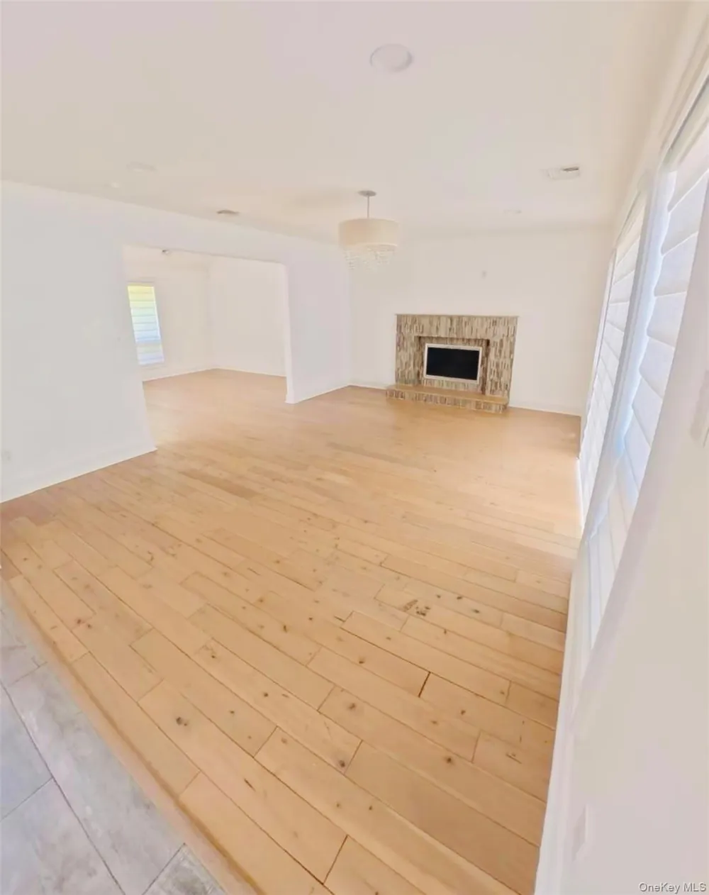 44 Warner Road Huntington, NY 11743